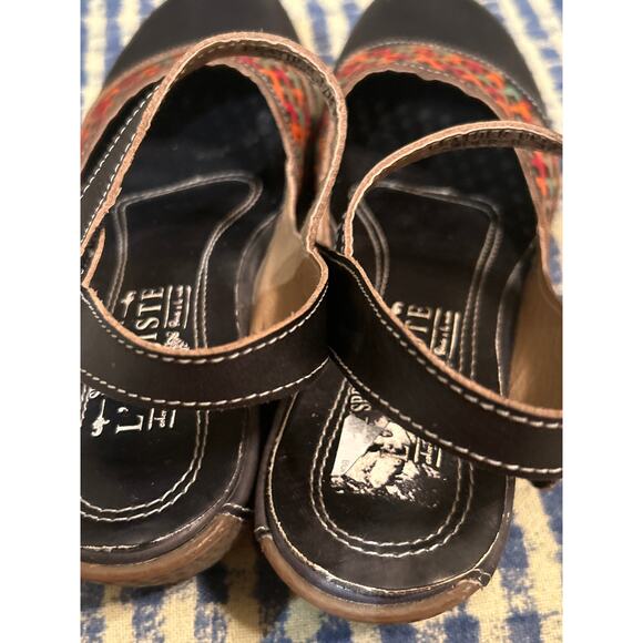 L'Artiste by Spring Step Black Leather Amour Mary Janes - Picture 8 of 9